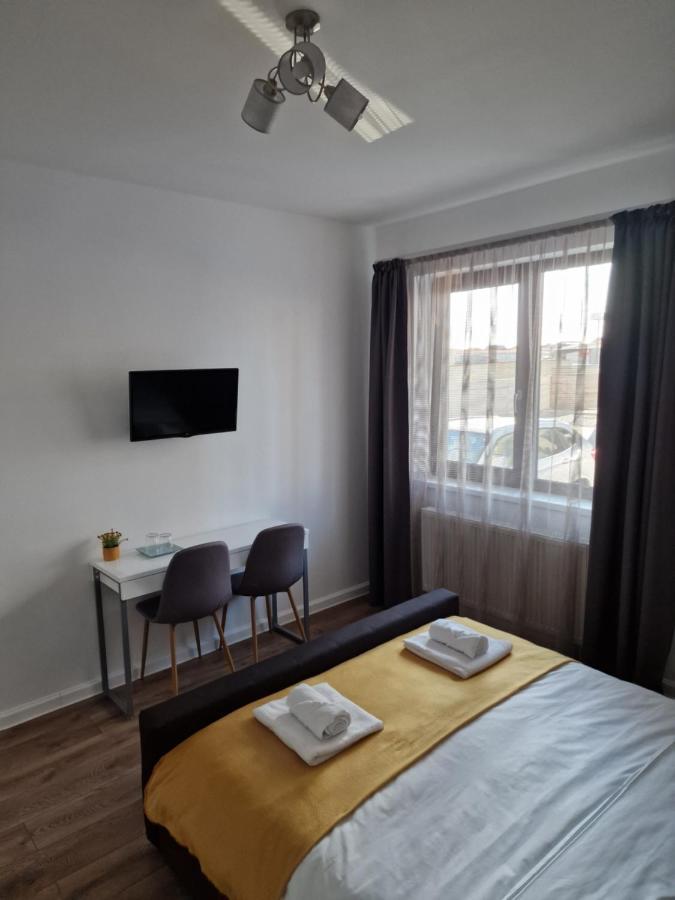 דרובטה-טורנו-סברין Vic Apartament מראה חיצוני תמונה
